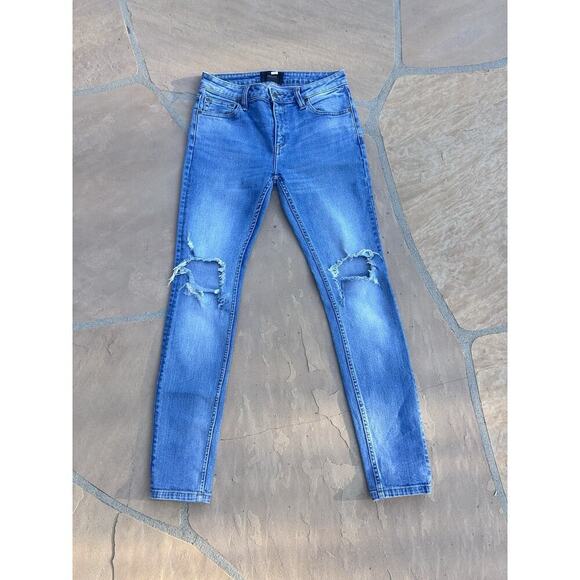 Rolla's Jeans Stinger Skinny Fit Size 29 x 32 Distressed Holes Read - Picture 1 of 6